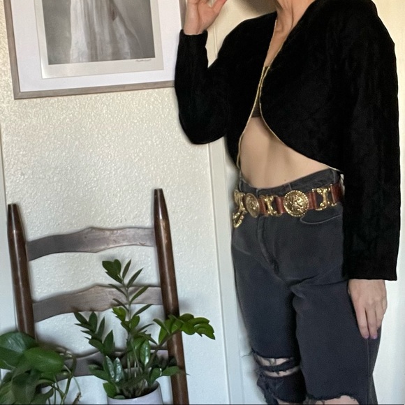 Vintage 90s y2k cropped black velvet and gold rope trim jacket - Picture 3 of 8